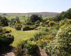 Wraycroft Cottages -Beautiful garden, wonderful views Wraycroft Cottages -Beautiful garden, wonderful views