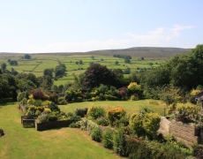 Wraycroft Cottages - lovely 2 acre garden with great views of Swaledale Wraycroft Cottages - lovely 2 acre garden with great views of Swaledale