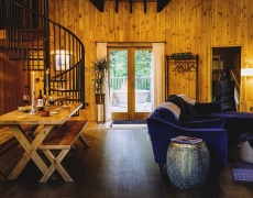 Cran Larach Treehouse @ Markington Hall