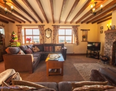 Whalebone Cottage   Whalebone Cottage