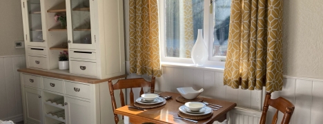 Fox Cub Cottage - Dining area  Fox Cub Cottage - Dining area