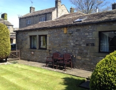 Cobblestones Cottage Exterior